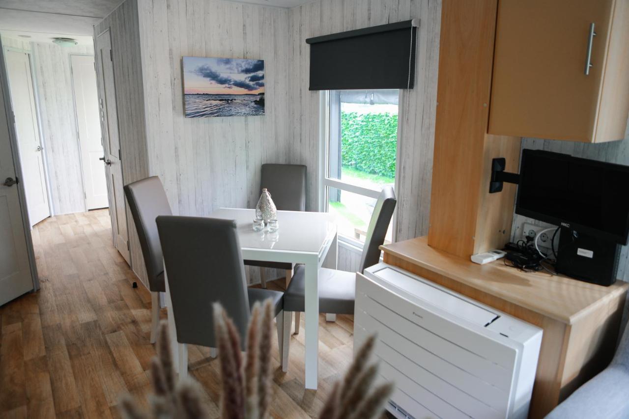 Chalet op 5* camping de Paardekreek Kortgene Eksteriør billede