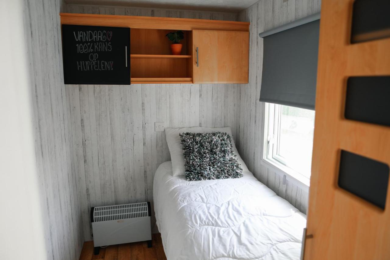 Chalet op 5* camping de Paardekreek Kortgene Eksteriør billede