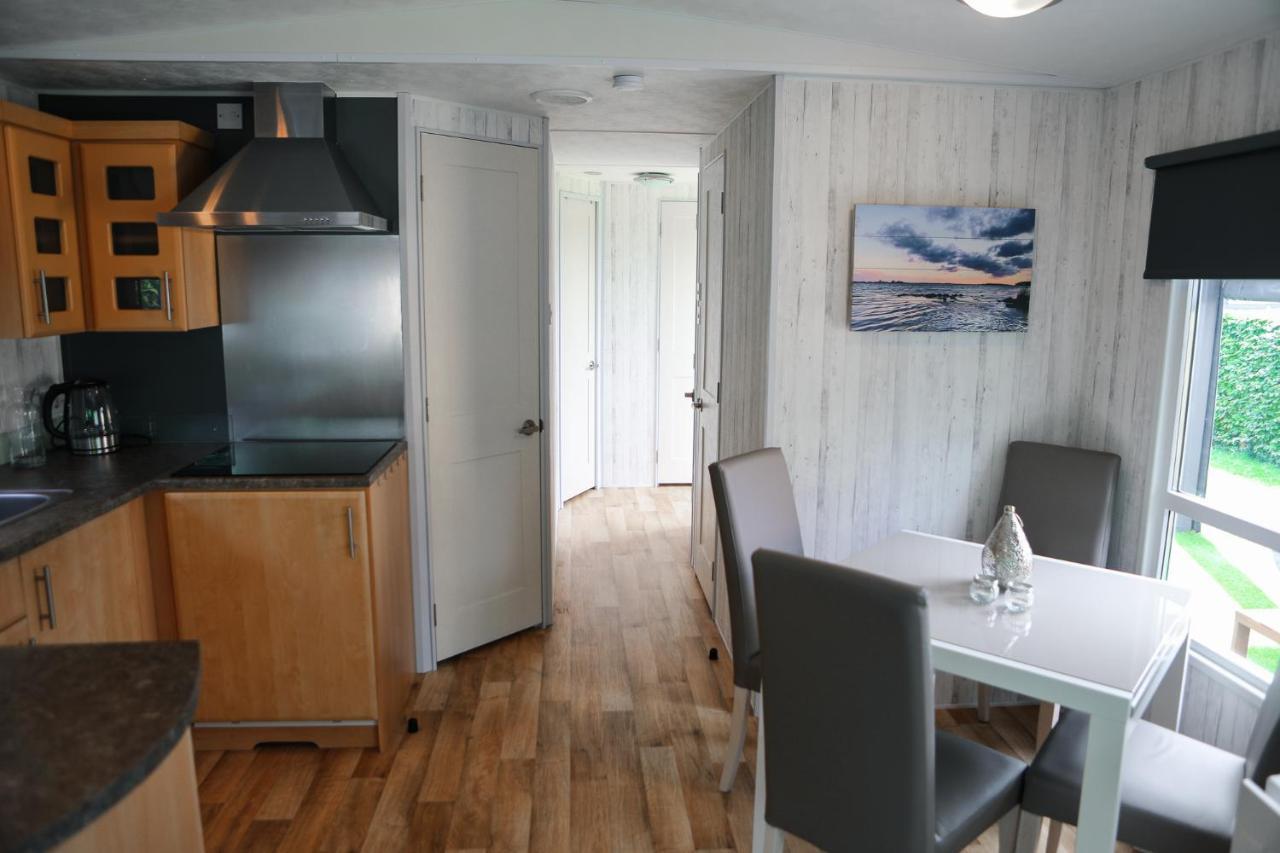 Chalet op 5* camping de Paardekreek Kortgene Eksteriør billede