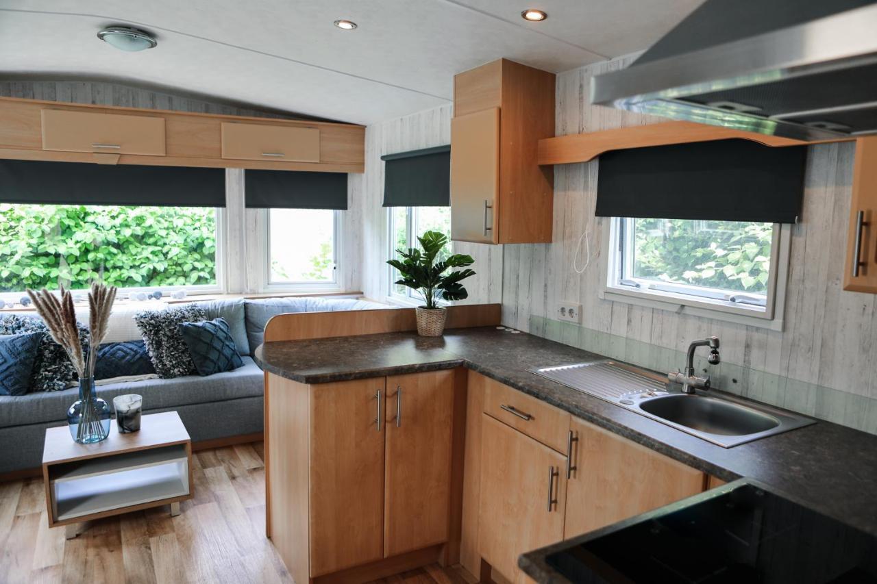 Chalet op 5* camping de Paardekreek Kortgene Eksteriør billede