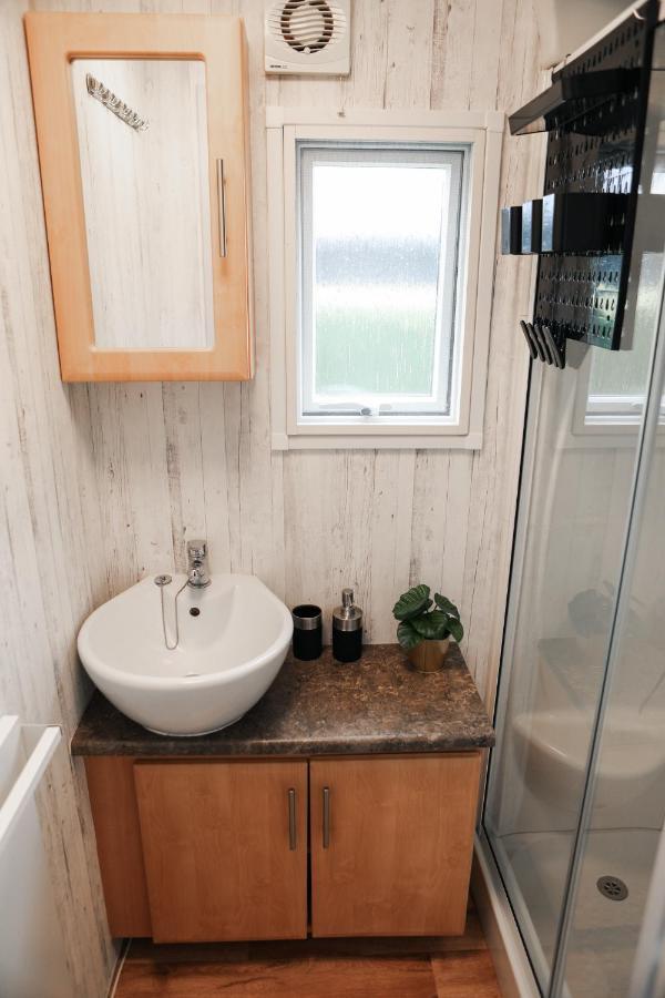Chalet op 5* camping de Paardekreek Kortgene Eksteriør billede